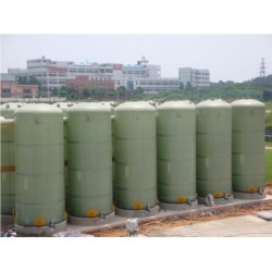 優惠的玻璃鋼立式貯罐廠家 *新玻璃鋼立式貯罐品牌