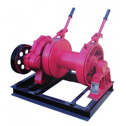 供應 1.5噸手控卷揚機