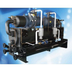 專業生產螺桿式冷水機|**美制冷_環立螺桿式冷水機