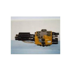 【（小型裝載機(jī)變速箱試驗(yàn)臺(tái)）】【（液壓油泵試驗(yàn)臺(tái)）】浩沃！！