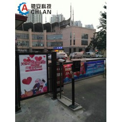 可信賴的銀川關人行廣告門上哪買     優惠的西寧關人行廣告門