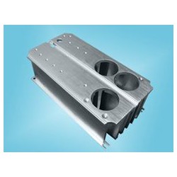 亞航電子散熱器提供優質的變頻散熱器 廠家批發變頻散熱器