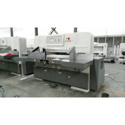 程控切紙機(jī)