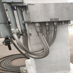 DN20橡膠軟管 防爆車(chē)間電纜穿線(xiàn)管 防爆過(guò)線(xiàn)管