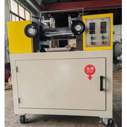 可定制實驗室煉塑機